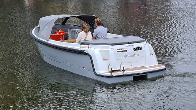 Corsiva 650 Tender