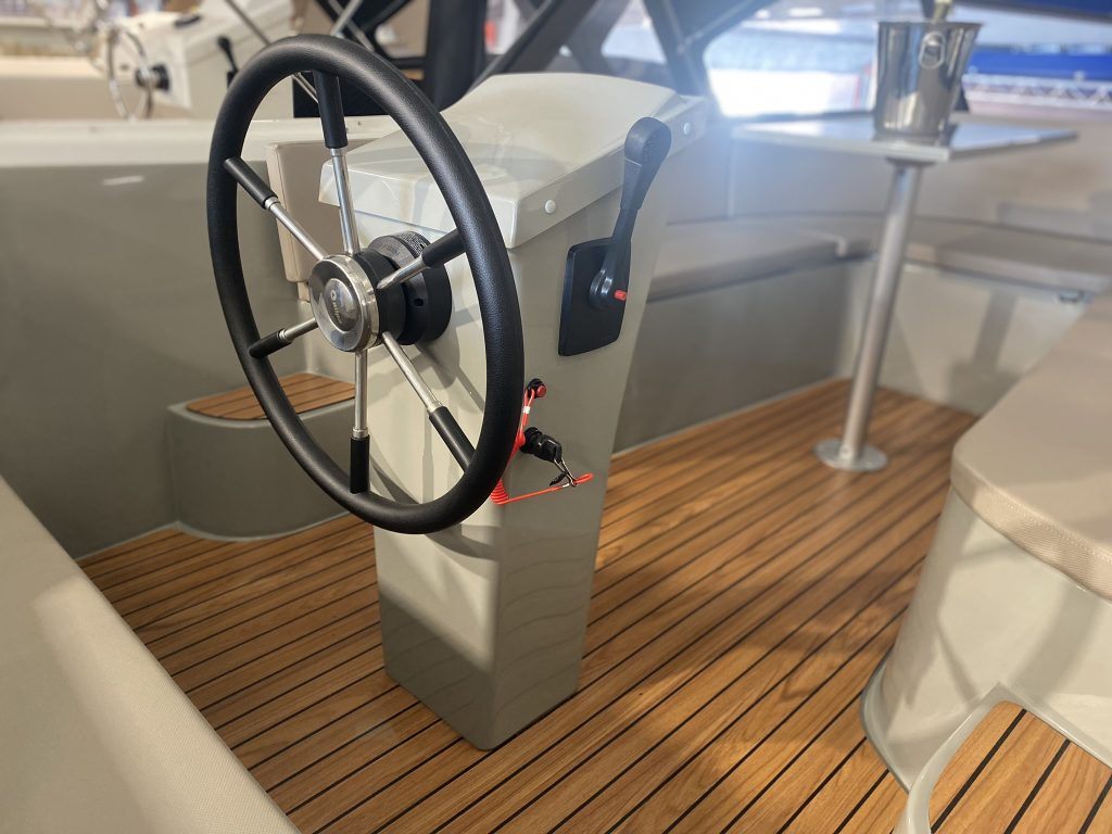 nautica 525