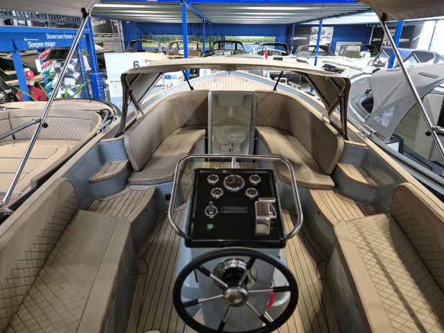 Kuip overzicht van de Waterspoor 717 