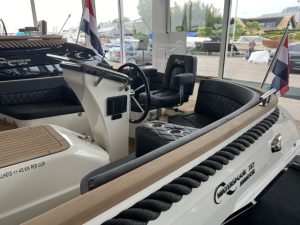 Luxe stuurstoel van waterspoor