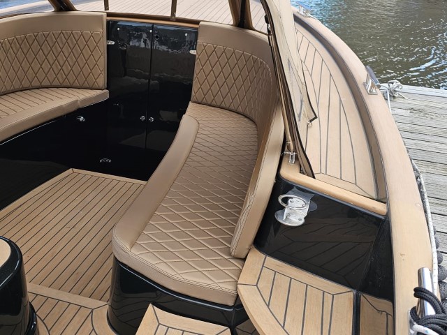 Bank van de Waterspoor 777
