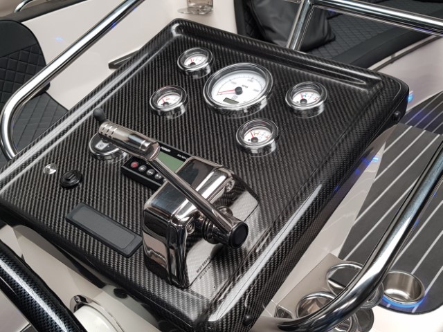 Waterspoor 717 console