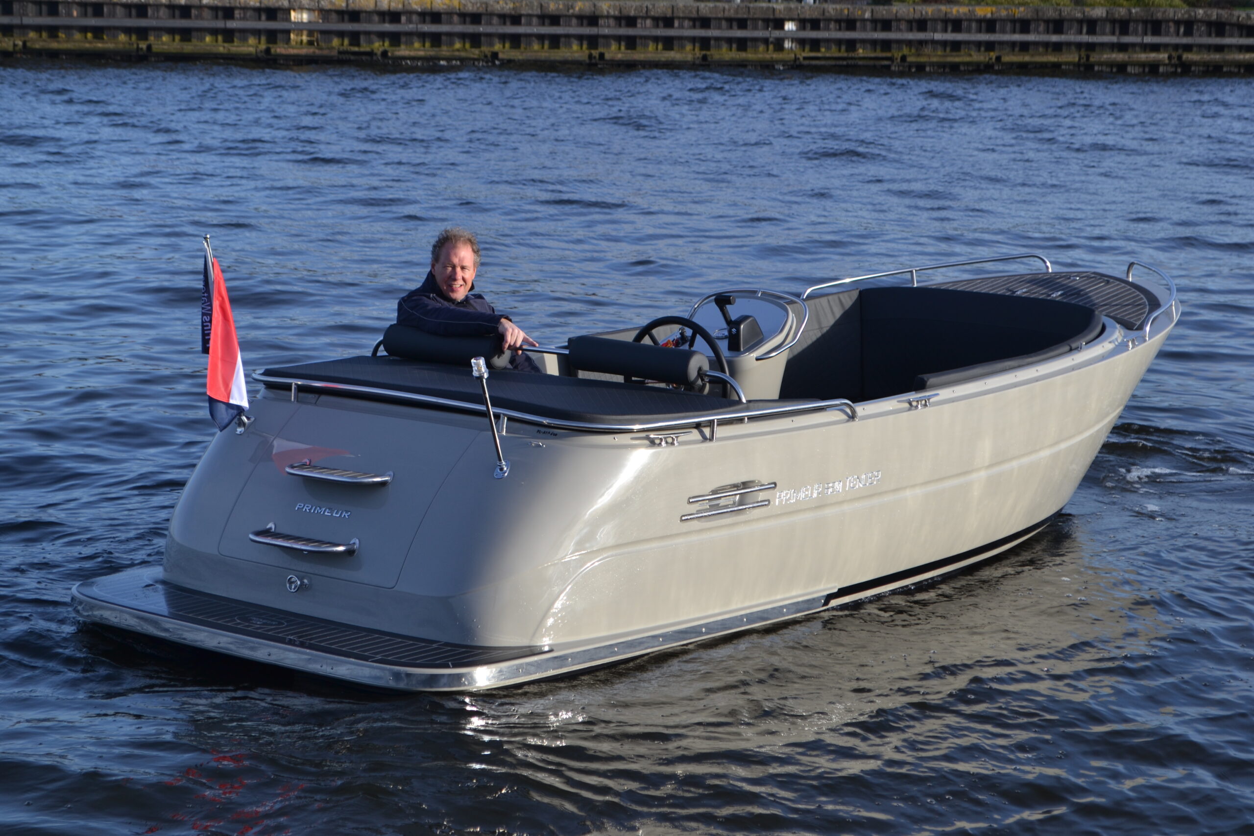 Primeur 620 Tender